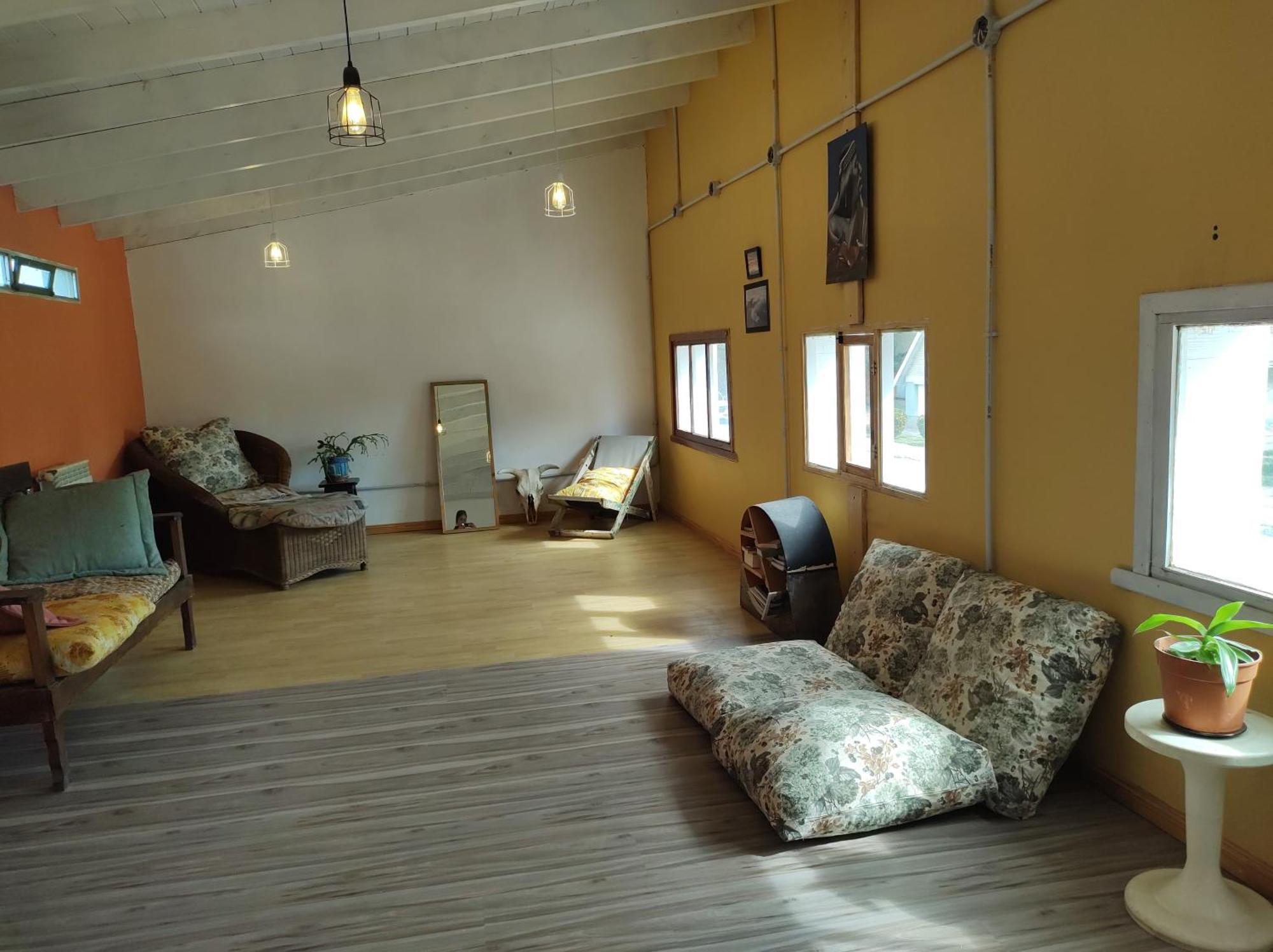 Hostel Yatel El Calafate Bagian luar foto