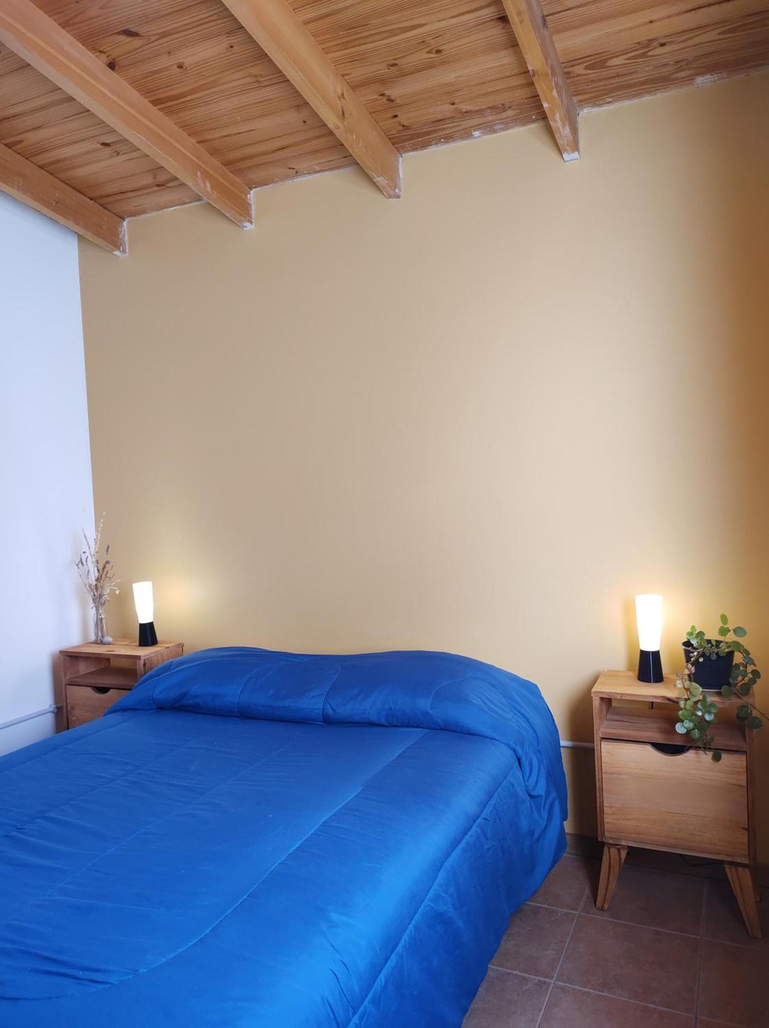 Hostel Yatel El Calafate Bagian luar foto
